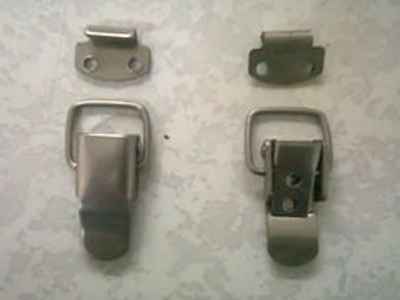 Toggle Small Latches
